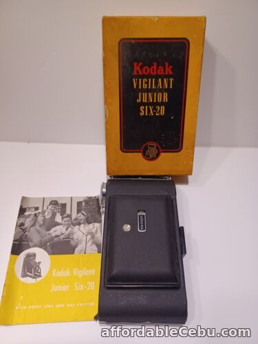 1st picture of Kodak Vigilant Junior SIX-20 w/Box Vintage Kodak Folding Bellows Camera For Sale in Cebu, Philippines