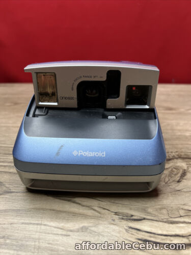 1st picture of Polaroid One 600 Instant Flash Film Camera blue SIlver Vintage For Sale in Cebu, Philippines