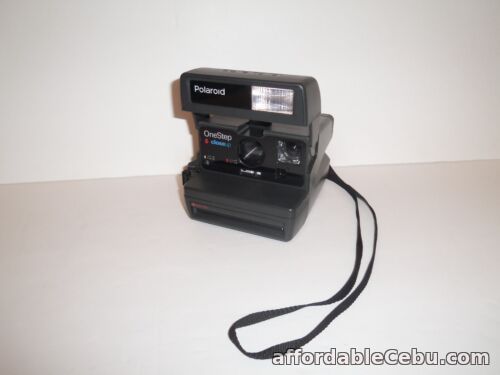 1st picture of Polaroid One Step Close Up 600 Instant Film Camera & Strap VERY GOOD For Sale in Cebu, Philippines