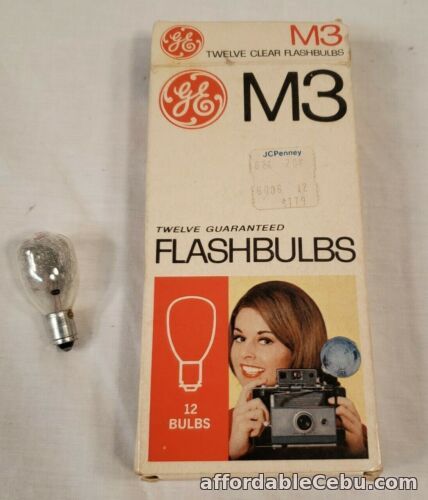 1st picture of Vintage GE M3 Twelve (Box of 12 NEW + 1) Clear Flashbulbs Camera Flash Bulbs For Sale in Cebu, Philippines