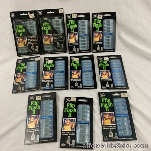 1st picture of Vintage GE Flip Flash II  Camera Flash Bulbs  Lot Of 13 For Sale in Cebu, Philippines