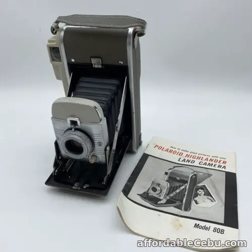 1st picture of VINTAGE POLAROID LAND CAMERA MODEL 80B UNTESTED For Sale in Cebu, Philippines