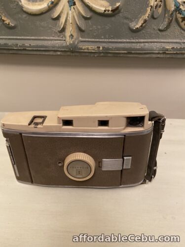 1st picture of vintage polaroid land camera made in usa For Sale in Cebu, Philippines