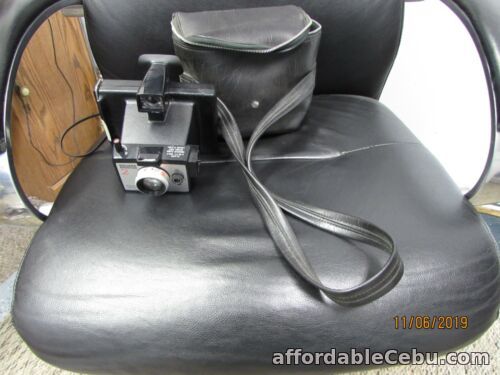 1st picture of Polaroid square shooter 2 land camera, w/ bag, great condition, work collectible For Sale in Cebu, Philippines