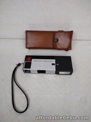 1st picture of Vintage Continental ElectroFlash 555 Camera with Faux Leather Case - Untested For Sale in Cebu, Philippines