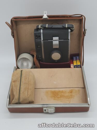 1st picture of Vintage Polaroid Land Camera Model 150 with original case and accessories For Sale in Cebu, Philippines