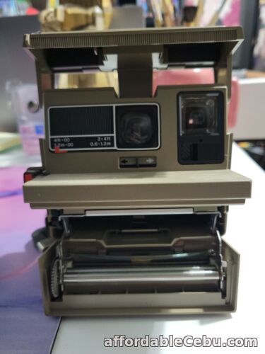1st picture of VINTAGE Polaroid 600 LAND CAMERA INSTANT - Amigo 620 MADE IN USA F2J 16290 For Sale in Cebu, Philippines