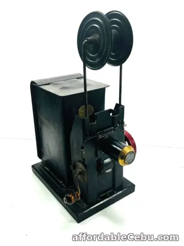 1st picture of Vintage Keystone Moviegraph Hand Crank Movie Film Projector NICE clean w/ Lens For Sale in Cebu, Philippines