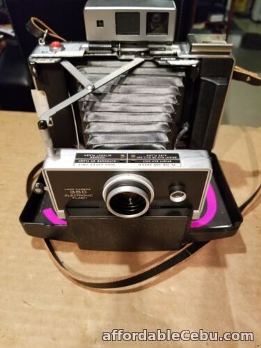 1st picture of Vintage Polaroid 360 Electronic Flash Instant Film Camera - Good Shuter For Sale in Cebu, Philippines