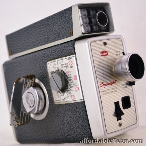 1st picture of VINTAGE 8mm CINE Camera KODAK Scopesight BROWNIE Turret f/1.9 Movie Camera For Sale in Cebu, Philippines
