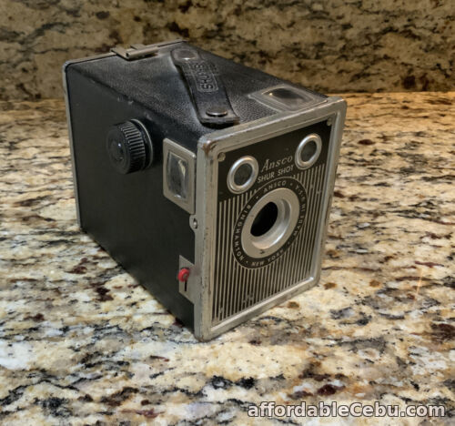 1st picture of Vintage Collectible Polaroid Swinger Model #20 Land Camera with Bag For Sale in Cebu, Philippines