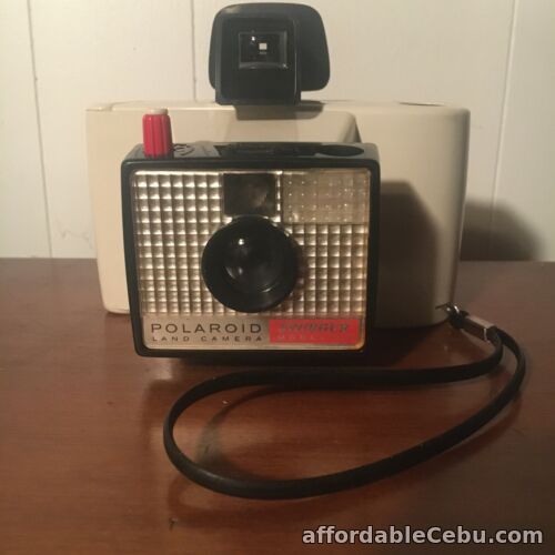 1st picture of Vintage 1965 Polaroid Swinger Model 20 Land Camera White UNTESTED Case Included For Sale in Cebu, Philippines