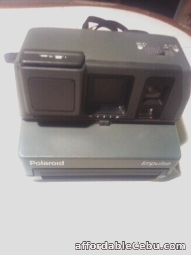1st picture of Polaroid Impulse 600 Instant Camera Auto Flash With Strap Untested For Sale in Cebu, Philippines