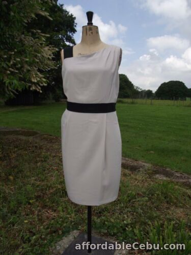1st picture of M&S AUTOGRAPH Gently Tailored Nude & Black Occasion Dress Size 10 BNWT RRP £59 For Sale in Cebu, Philippines