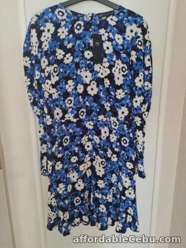 1st picture of Marks and spencer floral dress size 8 Regular bnwt For Sale in Cebu, Philippines