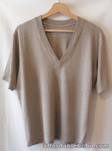 1st picture of 10 DAYS - T-Shirt Low V-Neck Tee Linen Khaki Size 00=34 - New For Sale in Cebu, Philippines