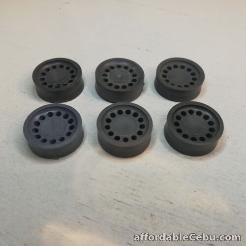 1st picture of *6 pcs* PLASTIC SOCKETS Grey for IN-14 NIXIE TUBES IN14 For Sale in Cebu, Philippines