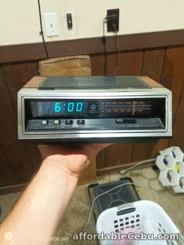 1st picture of Vintage General Electric GE Digital Alarm Clock Radio Wood Grain 7-4659A For Sale in Cebu, Philippines