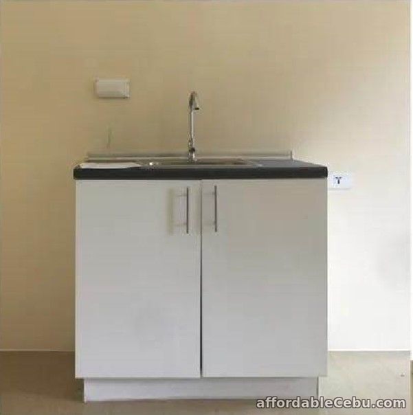 4th picture of Taguig 1 bedroom condo w/parking for sale in BGC near S&R For Sale in Cebu, Philippines