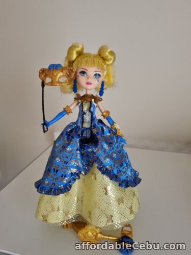 1st picture of EVER AFTER HIGH - BLONDIE LOCKES THRONECOMING DOLL For Sale in Cebu, Philippines