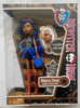 Monster High Doll Robecca Steam & Captain Penny X3652 2011 Brand New In Box