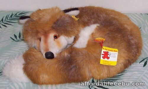 1st picture of Vintage Steiff Fuzzy Fox Laying Down  c 1980's Germany EAN 1542/35 For Sale in Cebu, Philippines