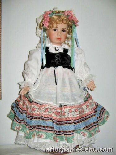 1st picture of Gretchen Swiss Miss Collector Doll w Certificate No. 444 By Linda Lee Sutton For Sale in Cebu, Philippines