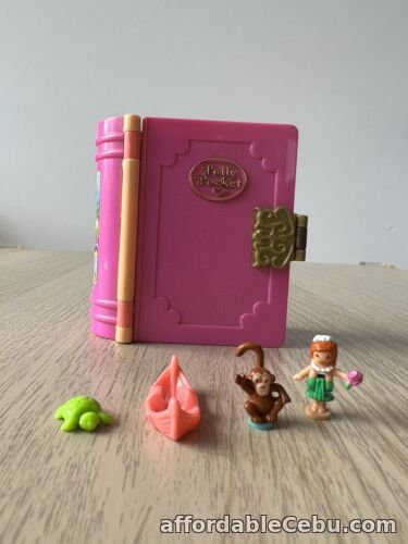 1st picture of Vintage Polly Pocket Glitter Island Storybook Compact 1995 NEAR COMPLETE For Sale in Cebu, Philippines
