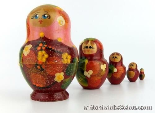 1st picture of VINTAGE SET 5 WOODEN NESTING DOLLS RUSSIAN BABUSHKA MATRYOSHKA STACKING DOLL For Sale in Cebu, Philippines