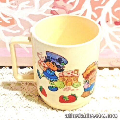 1st picture of VINTAGE STRAWBERRY SHORTCAKE 1980s PLASTIC MELAMINE CUP MUG For Sale in Cebu, Philippines