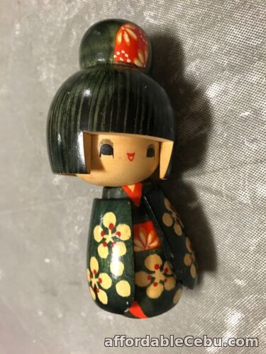 1st picture of VINTAGE 13 CM KOKESHI WOOD DOLL SIGNED For Sale in Cebu, Philippines