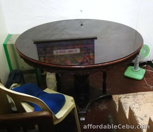 1st picture of 6 Seater Solid Wood Round Dining Table With Glasstop For Sale in Cebu, Philippines
