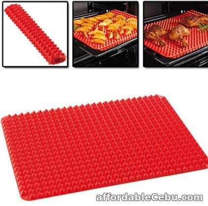 1st picture of Pyramid Pan Non Stick Fat Reducing Silicone Cooking Mat Oven Baking Tray Sheet For Sale in Cebu, Philippines