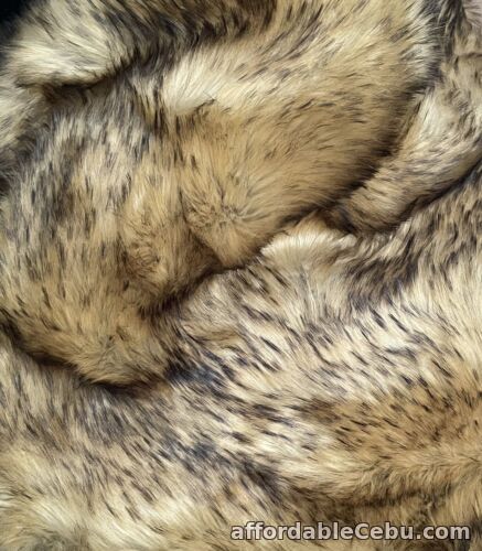 1st picture of Woodland Fox Luxury long thick faux fur Fat Quarter For Sale in Cebu, Philippines