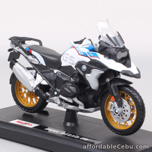 1st picture of 1/18 Scale Maisto BMW R1250GS Travel Enduro Motorcycle Model Toy R 1250 GS Bike For Sale in Cebu, Philippines