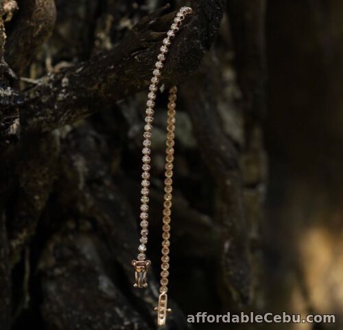 1st picture of SALE‼️1.00 CTW Diamond Tennis Bracelet 18k Rose Gold B88R sep *E* For Sale in Cebu, Philippines