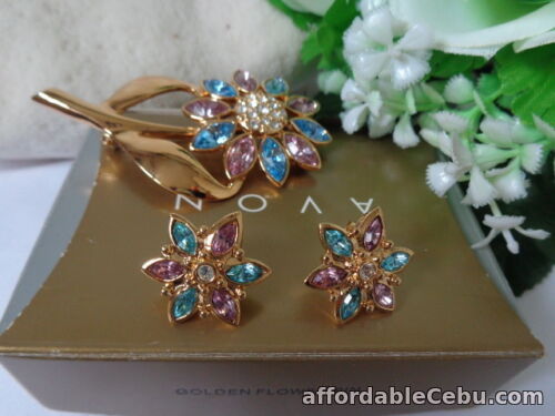 1st picture of GORGEOUS! Vintage US AVON GOLDEN FLOWER  Earrings Brooch Pin 1997 Collection For Sale in Cebu, Philippines