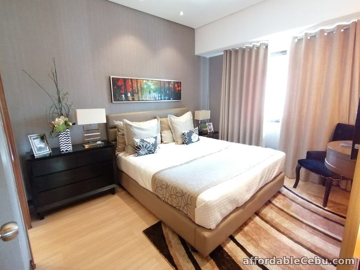 2nd picture of Taft East Gate Cardinal  Walking Distance Condo to Ayala For Sale in Cebu, Philippines