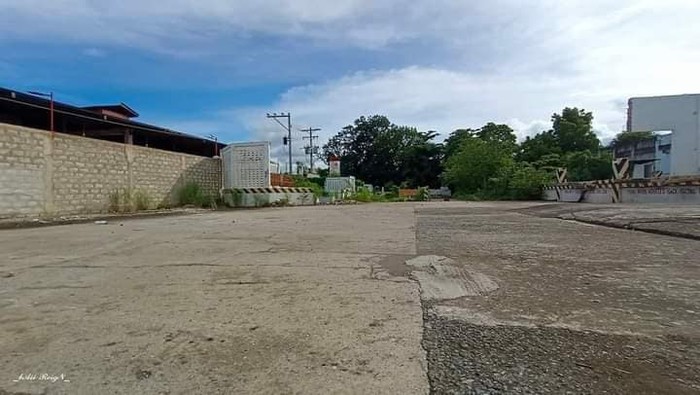 2nd picture of COMMERCIAL / INDUSTRIAL LOT IN TALAMBAN CEBU CITY FOR SALE For Sale in Cebu, Philippines