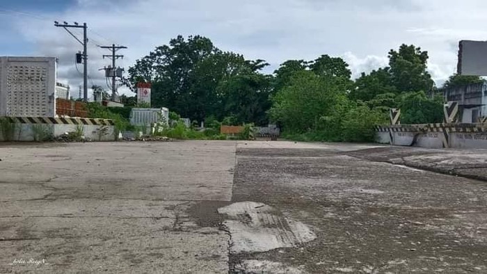 3rd picture of COMMERCIAL / INDUSTRIAL LOT IN TALAMBAN CEBU CITY FOR SALE For Sale in Cebu, Philippines