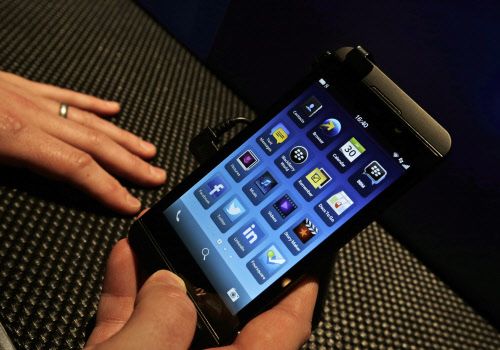 1st picture of For Sale Blackberry Z10 , Blackberry Porsche, Samsung Galaxy Note 2 For Sale in Cebu, Philippines
