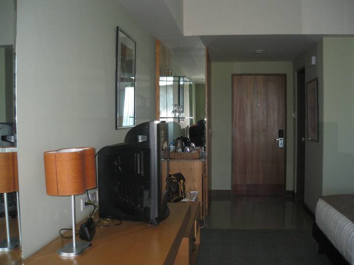 2nd picture of Hotel-Condo - Studio Room - Investment For Sale in Cebu, Philippines