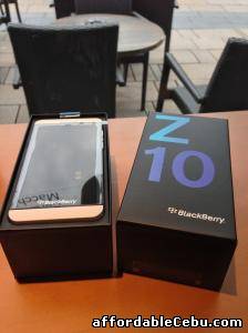 2nd picture of WTS NEW: Apple iPhone 5 IOS 64GB & Blackberry Bold Z10,Porsche P'9981 (Buy 2 get 1 free) For Sale in Cebu, Philippines