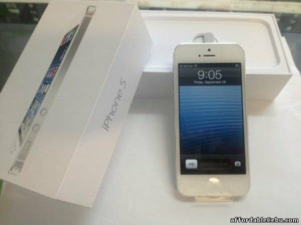 2nd picture of Original iPhone 5 16GB/32GB/64GB Unlocked (Black & White) Brand New For Sale in Cebu, Philippines