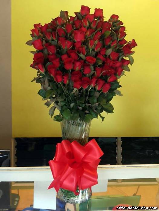 2nd picture of Bouquet of 100 Roses For Sale in Cebu, Philippines