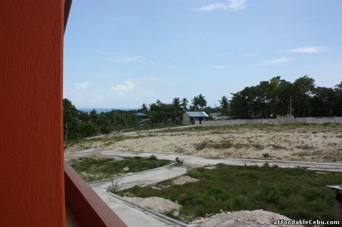 3rd picture of overlooking house in minglanilla cebu city For Sale in Cebu, Philippines