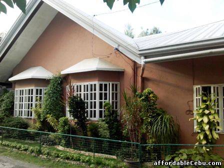 1st picture of 3 bedroom bungalow house for rent in guadalupe 15,000 per month For Rent in Cebu, Philippines