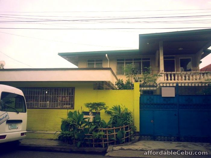 Very accessible House and Lot inside in a private subdivision (Labangon