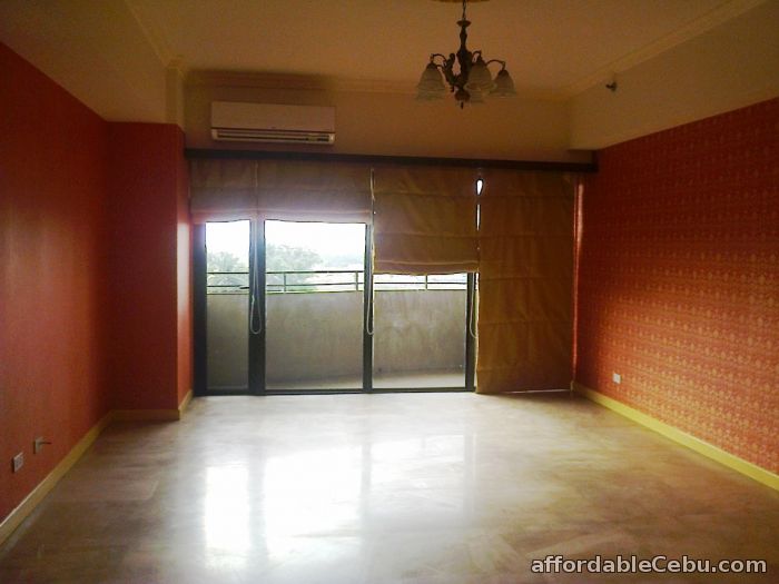 1st picture of Condo Walking Distance to City of Dreams Crown Casino For Sale in Cebu, Philippines