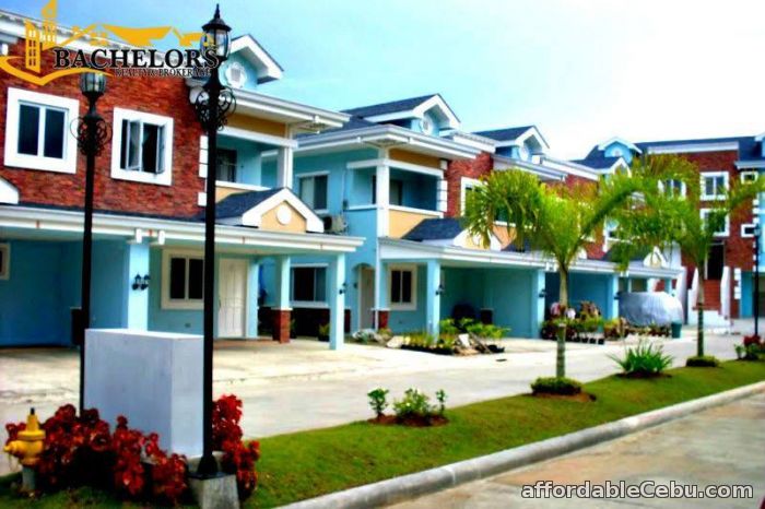 2nd picture of Fully furnished 3 Bedroom Townhouse in V.Rama Cebu City For Rent in Cebu, Philippines